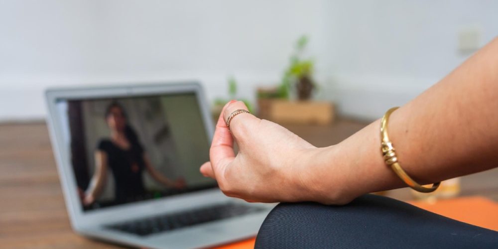 Reiki à distância funciona? Entenda como essa prática pode te ajudar - Reiki Terapia